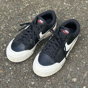 Nike Women’s Black and White Platform Skate-Inspired Sneakers